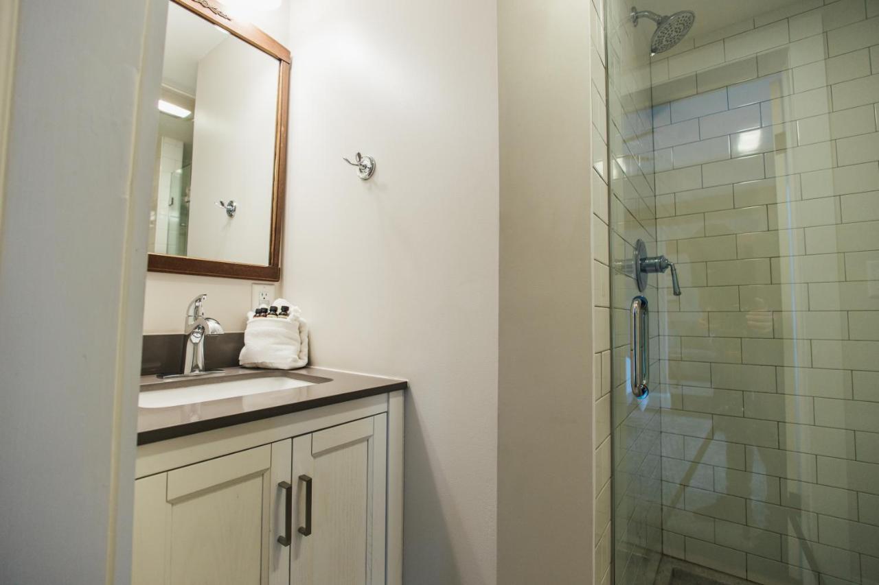 The Park Inn Hammondsport Extérieur photo